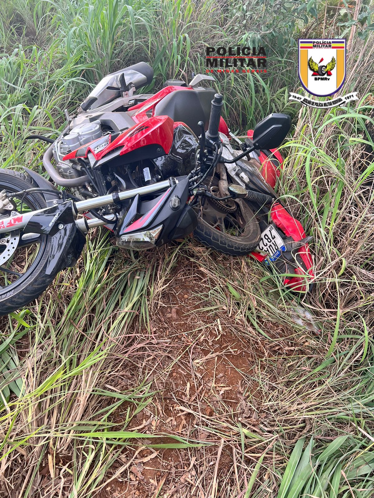 Seis Pessoas Ficam Feridas Ap S Batida Entre Duas Motos E Uma