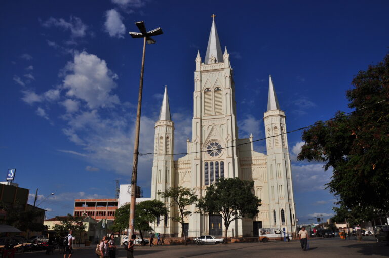 Montes Claros - Catedral Nossa Senhora Aparecida -Foto Fábio Marçal